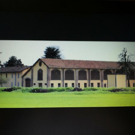 Agriturismo Cavrigo Лоди Екстериор снимка