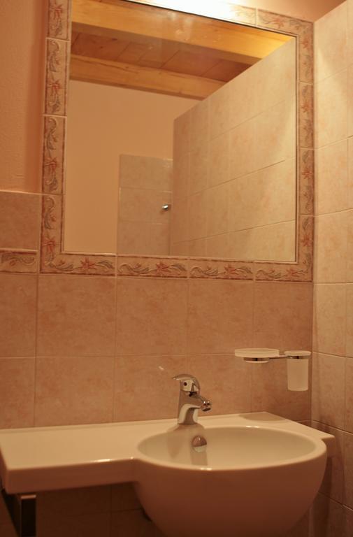 Agriturismo Cavrigo Лоди Стая снимка