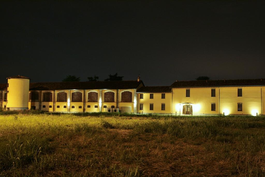 Agriturismo Cavrigo Лоди Екстериор снимка